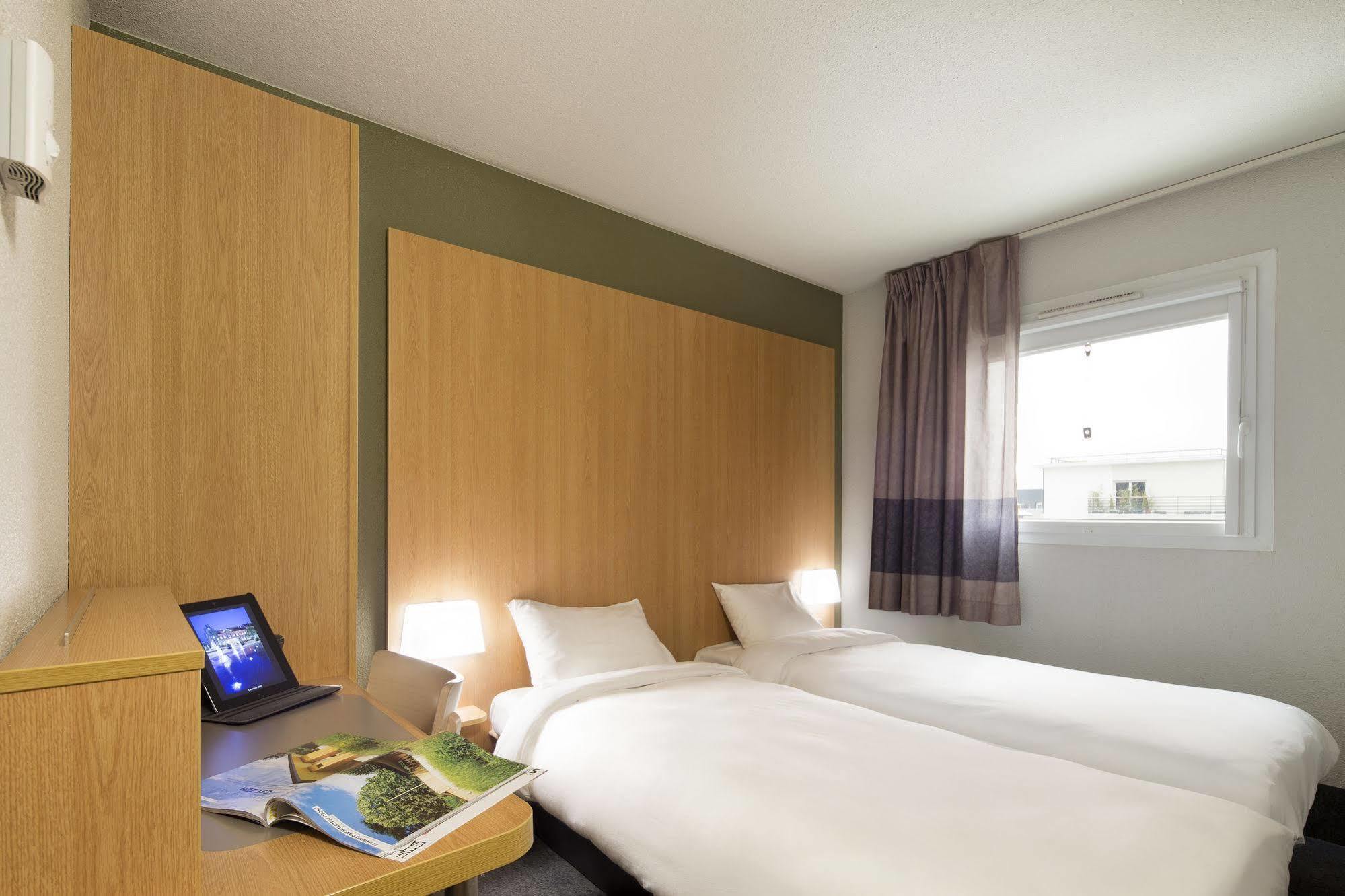 B&B Hotel Lyon Centre Monplaisir Εξωτερικό φωτογραφία